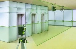 Laserliner CompactLine-Laser G360 Lijnlaser Incl. Statief In Tas - 2 Lijnen - 30m - Groen - Bluetooth - 036.162A -Pro Gereedschap Verkoop 10d0efc14c5bc259269014cb67fb229e