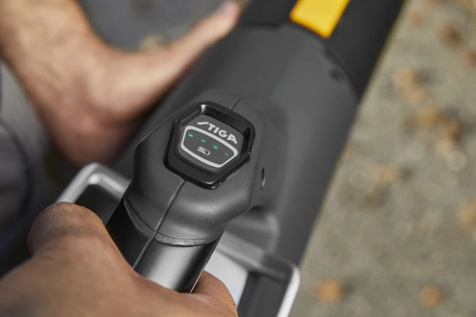 Stiga BL 980 R Benzine Bladblazer - 75,6cc - 2-takt - 100m/s - 25m³/min - 3,1kW 11 Stiga BL 980 R Benzine Bladblazer - 75,6cc - 2-takt - 100m/s - 25m³/min - 3,1kW - Afbeelding 11