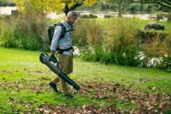 Stiga BL 980 R Benzine Bladblazer - 75,6cc - 2-takt - 100m/s - 25m³/min - 3,1kW 36 Stiga BL 980 R Benzine Bladblazer - 75,6cc - 2-takt - 100m/s - 25m³/min - 3,1kW -Pro Gereedschap Verkoop 607ac14ed43ee43b49b2302b353cdb3c