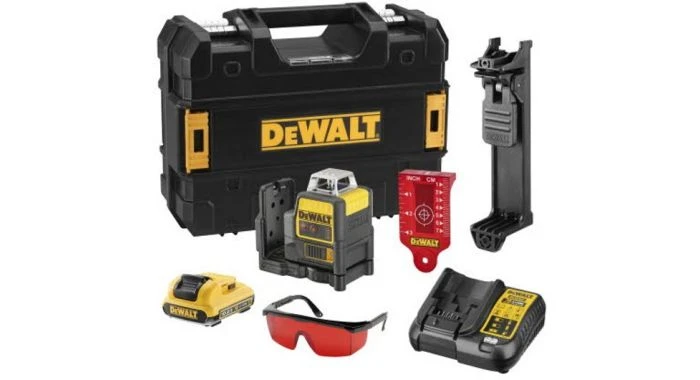 Dewalt DCE0811D1R 10,8V Li-Ion Accu Kruislijnlaser 360 Graden Set (1x 2,0Ah Accu) In TSTAK - Rood - 15m - 2 Lijnen - DCE0811D1R-QW 1 Dewalt DCE0811D1R 10,8V Li-Ion Accu Kruislijnlaser 360 Graden Set (1x 2,0Ah Accu) In TSTAK - Rood - 15m - 2 Lijnen - DCE0811D1R-QW
