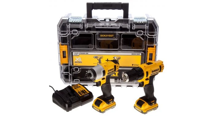 DeWalt DCK211D2T 12V Li-Ion Accu Boor-/schroefmachine (DCD710) & Slagschroevendraaier (DCF815) Combiset (2x 2.0Ah Accu) In TSTAK 1 DeWalt DCK211D2T 12V Li-Ion Accu Boor-/schroefmachine (DCD710) & Slagschroevendraaier (DCF815) Combiset (2x 2.0Ah Accu) In TSTAK