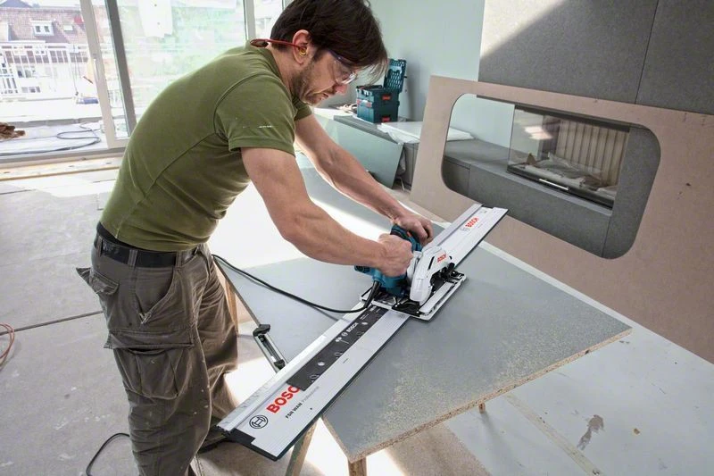 Bosch GKS 55+ GCE Cirkelzaag In L-Boxx - 1350W - 165mm - 0601682101 2 Bosch GKS 55+ GCE Cirkelzaag In L-Boxx - 1350W - 165mm - 0601682101 - Afbeelding 2